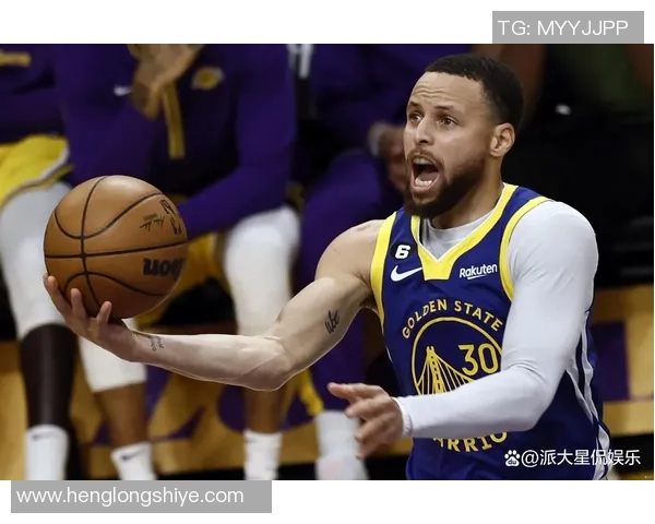 勇士与掘金对决库里在关键时刻展现传奇风采